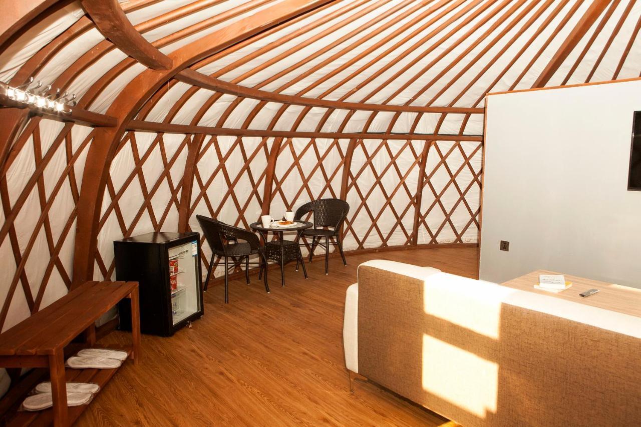 Terelj Resort Bayan Bulagiin Hural Экстерьер фото