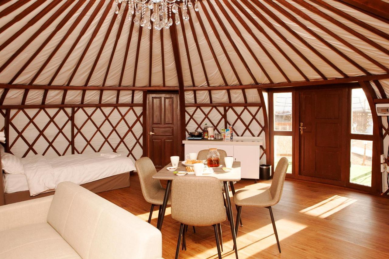 Terelj Resort Bayan Bulagiin Hural Экстерьер фото